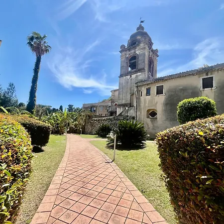 Panoramic In טאורמינה