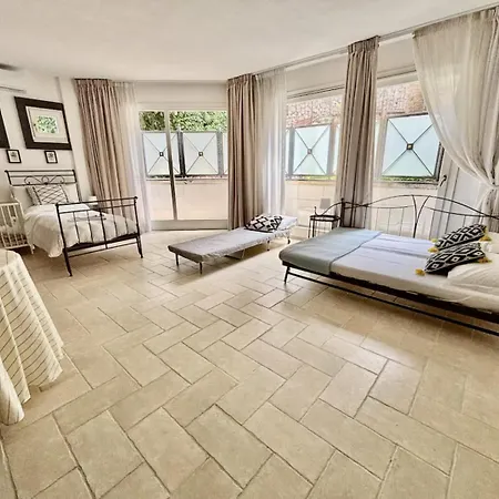 Panoramic Apartment In Taormina Apartment
